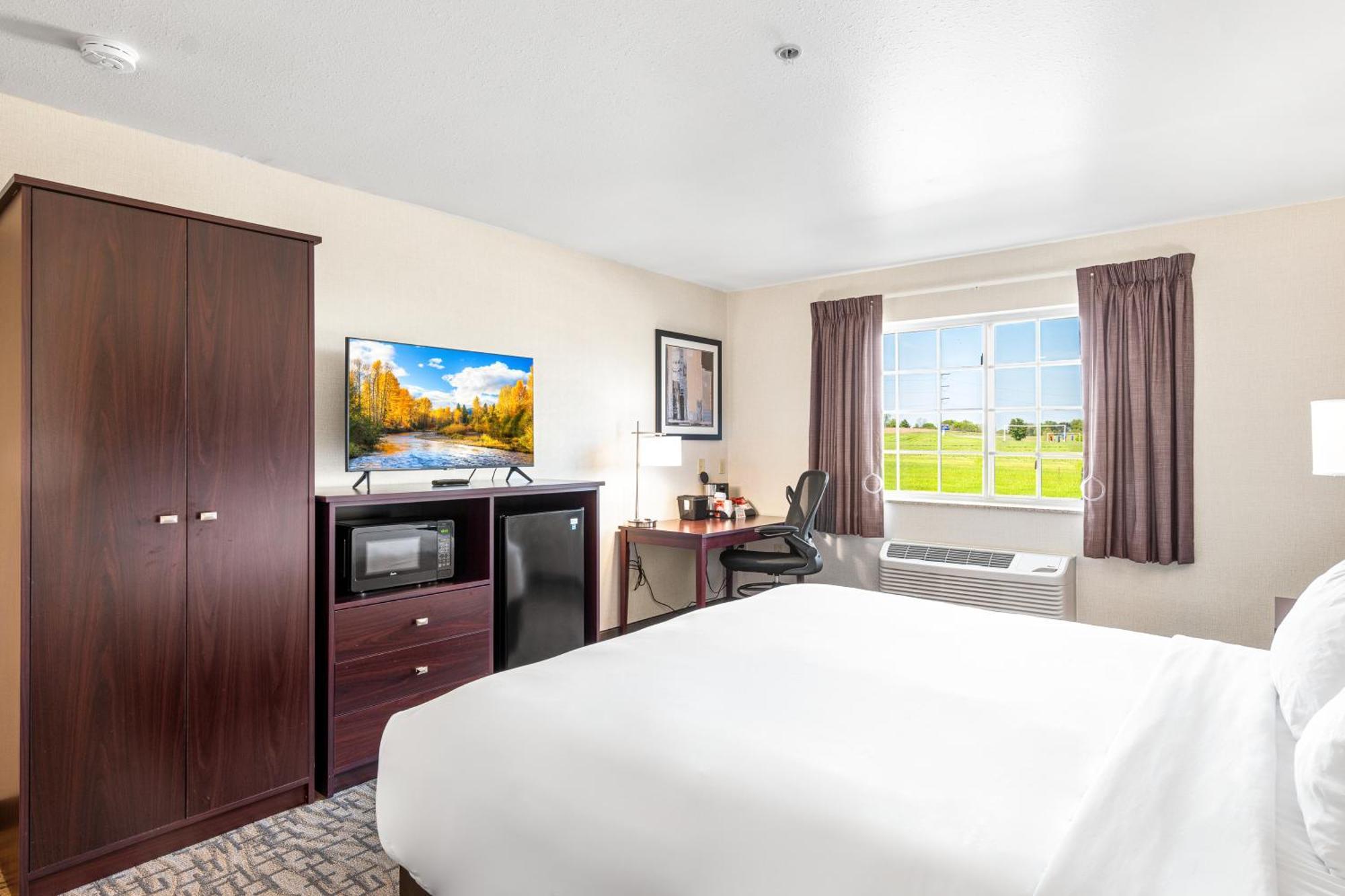 Boarders Inn & Suites By Cobblestone Hotels - Shawano ภายนอก รูปภาพ