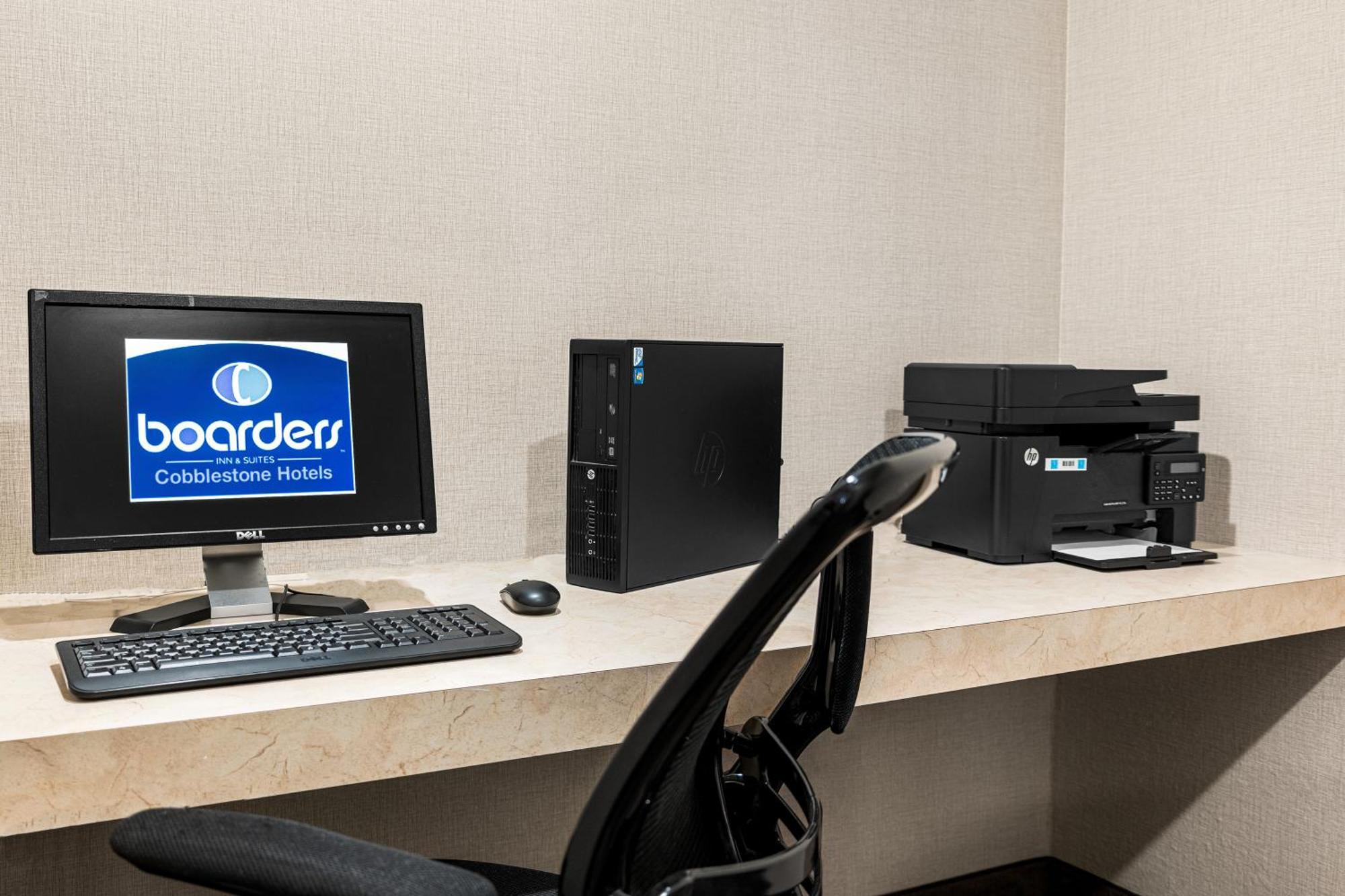 Boarders Inn & Suites By Cobblestone Hotels - Shawano ภายนอก รูปภาพ